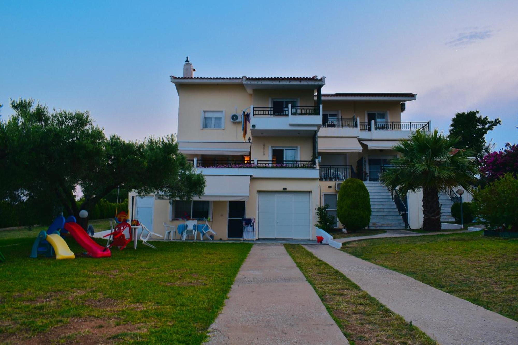 Elegant Maisonettes Elena Nea Poteidaia Exterior foto